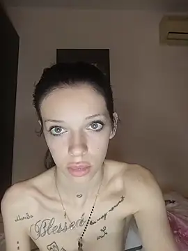 DeeaFoxy online show from March 30, 2026, 5:03 pm