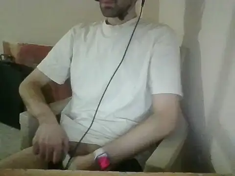 Bigfeet47dikcis17 online show from April 19, 2026, 11:07 pm