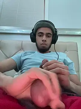 iLoveGirlsOnlyStr8Asf online show from March 18, 2026, 7:55 am