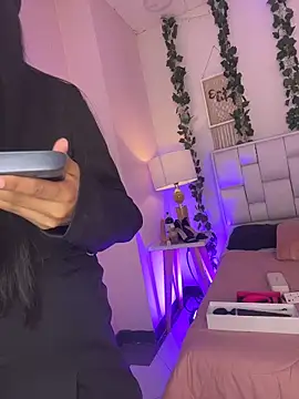 Snapshot of Gretel_Streit chatting on April 13, 2026, 3:43 am Gretel Streit online show from April 13, 2026, 3:43 am