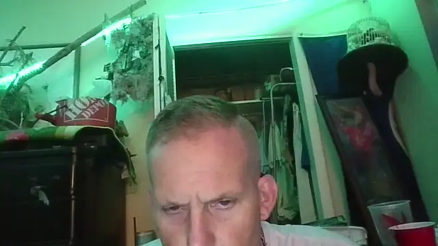 Snapshot of strokingjoe14585 chatting on June 13, 2026, 3:59 am strokingjoe14585 online show from June 13, 2026, 3:59 am
