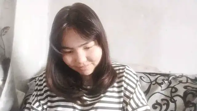 CuteAngell online show from March 22, 2026, 7:43 am