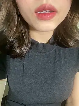 Snapshot of Angelina-Kute20 chatting on March 15, 2026, 2:51 am Angelina-Kute20 online show from March 15, 2026, 2:51 am