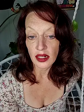 Snapshot of PurpleBunnyxo chatting on July 25, 2026, 4:13 pm PurpleBunnyxo online show from July 25, 2026, 4:13 pm