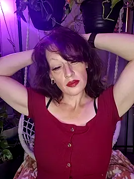 Snapshot of PurpleBunnyxo chatting on June 7, 2026, 2:17 am PurpleBunnyxo online show from June 7, 2026, 2:17 am