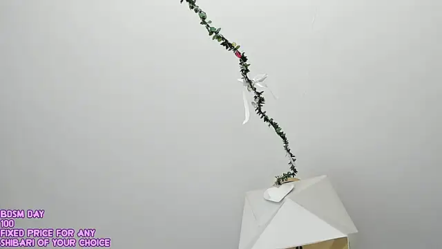 RileyNymph online show from May 24, 2026, 3:06 am