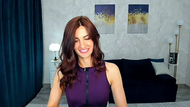 Snapshot of MariaScott chatting on June 1, 2026, 11:43 am MariaScott online show from June 1, 2026, 11:43 am