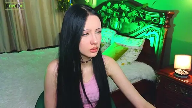 Tori Blaze online show from April 14, 2026, 12:43 pm