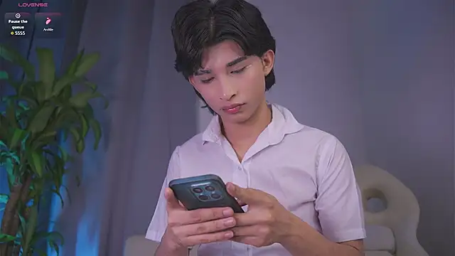 Snapshot of angel_yuhogg chatting on March 22, 2026, 6:04 am angel yuhogg online show from March 22, 2026, 6:04 am
