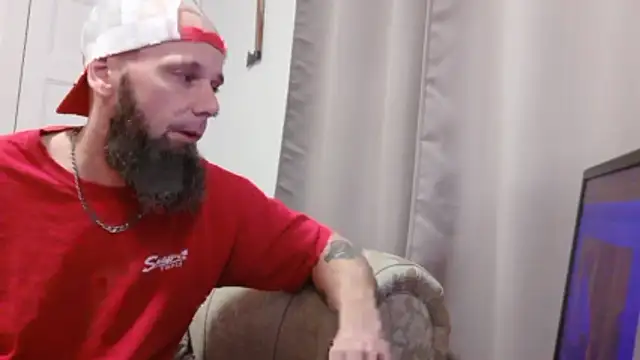 Snapshot of willywet chatting on April 15, 2026, 11:49 pm willywet online show from April 15, 2026, 11:49 pm