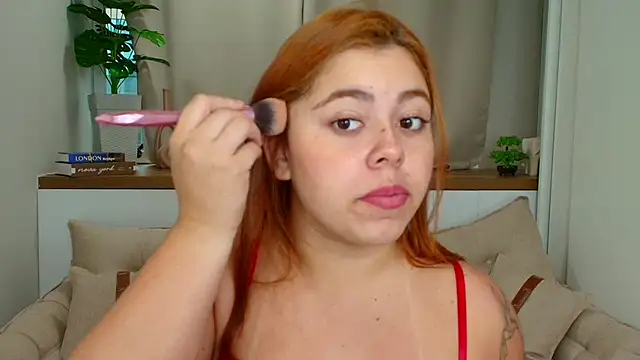 Snapshot of Lori_Silva chatting on April 10, 2026, 7:32 pm Lori Silva online show from April 10, 2026, 7:32 pm