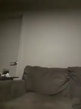 Snapshot of yourMasterisBored chatting on April 6, 2026, 4:46 am yourMasterisBored online show from April 6, 2026, 4:46 am