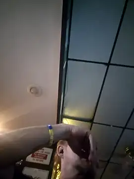 Snapshot of yourMasterisBored chatting on March 31, 2026, 3:08 am yourMasterisBored online show from March 31, 2026, 3:08 am