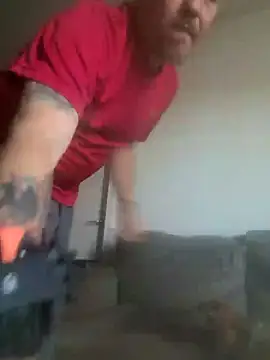 Snapshot of yourMasterisBored chatting on April 15, 2026, 8:09 pm yourMasterisBored online show from April 15, 2026, 8:09 pm