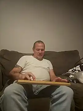 Snapshot of yourMasterisBored chatting on March 21, 2026, 11:58 am yourMasterisBored online show from March 21, 2026, 11:58 am