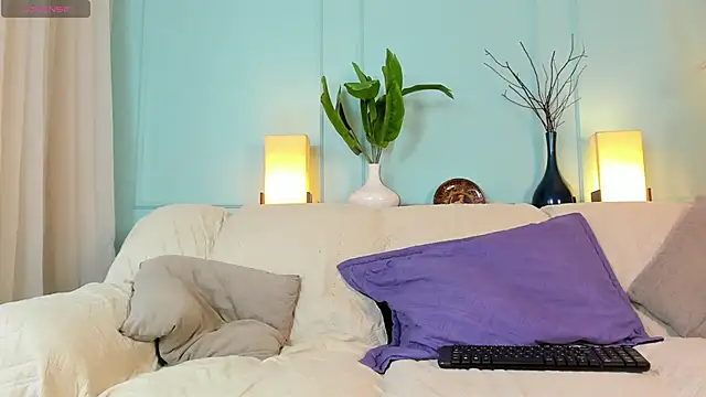 Snapshot of Cheys_Mast chatting on April 6, 2026, 6:31 pm Cheys Mast online show from April 6, 2026, 6:31 pm