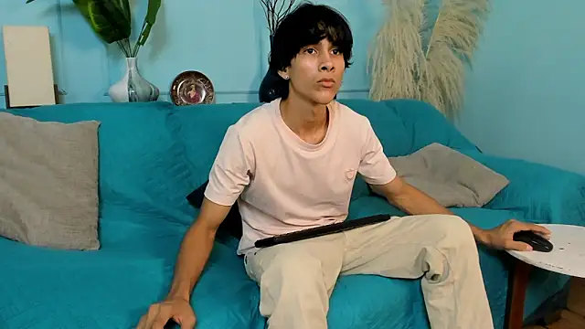 Snapshot of Cheys_Mast chatting on March 24, 2026, 6:30 pm Cheys Mast online show from March 24, 2026, 6:30 pm