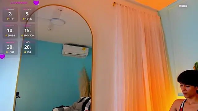 Snapshot of Cheys_Mast chatting on April 15, 2026, 6:56 pm Cheys Mast online show from April 15, 2026, 6:56 pm