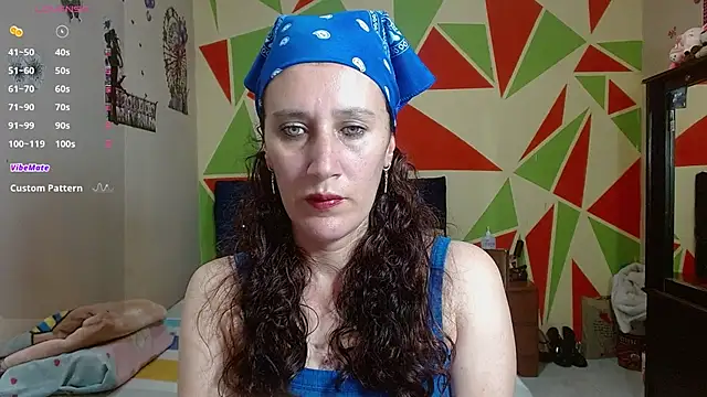 Snapshot of Mariam_wish chatting on April 7, 2026, 2:57 am Mariam wish online show from April 7, 2026, 2:57 am