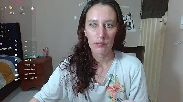 Snapshot of Mariam_wish chatting on April 3, 2026, 10:11 am Mariam wish online show from April 3, 2026, 10:11 am