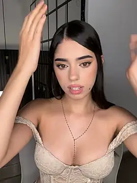 Snapshot of Maia_antonelli chatting on March 27, 2026, 2:09 am Maia antonelli online show from March 27, 2026, 2:09 am