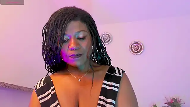 KeisySmith online show from May 25, 2026, 7:56 pm