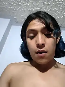 Snapshot of Noire_boy chatting on March 30, 2026, 10:44 pm Noire boy online show from March 30, 2026, 10:44 pm