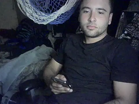 Snapshot of Relk130p chatting on May 16, 2026, 9:08 am Relk130p online show from May 16, 2026, 9:08 am
