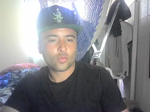 Snapshot of Relk130p chatting on May 29, 2026, 5:30 pm Relk130p online show from May 29, 2026, 5:30 pm