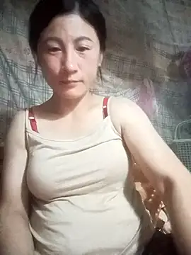 Snapshot of IORio_2X chatting on April 13, 2026, 2:54 pm IORio 2X online show from April 13, 2026, 2:54 pm