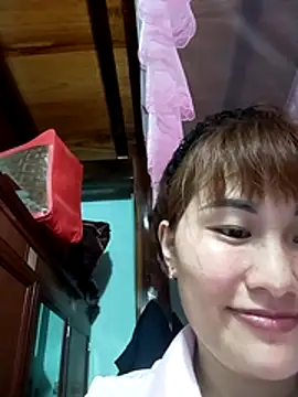 Lucxy-ki6 online show from May 8, 2026, 12:42 pm