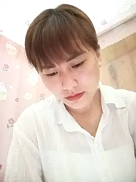 Lucxy-ki6 online show from May 7, 2026, 11:41 pm