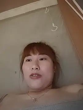 Lucxy-ki6 online show from May 19, 2026, 2:07 am