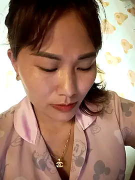 Lucxy-ki6 online show from May 28, 2026, 12:07 am
