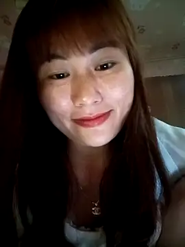 Lucxy-ki6 online show from May 10, 2026, 1:31 am