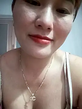 Lucxy-ki6 online show from May 15, 2026, 1:20 pm