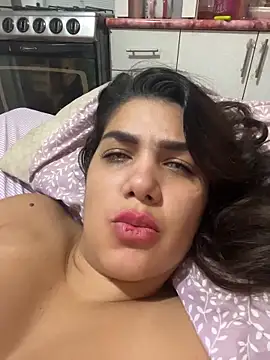 Hopeluna online show from March 25, 2026, 9:41 am