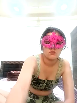 Snapshot of Hottymahi7 chatting on March 28, 2026, 11:00 am Hottymahi7 online show from March 28, 2026, 11:00 am