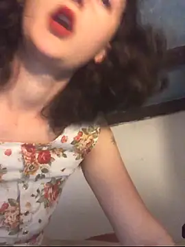 antoniettamaria online show from March 18, 2026, 1:24 pm