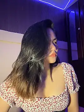 Snapshot of Kiee_19 chatting on April 13, 2026, 5:06 pm Kiee 19 online show from April 13, 2026, 5:06 pm