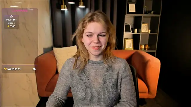 ElizabethVane online show from April 11, 2026, 7:45 am