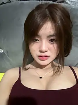 Snapshot of Sweet20-20 chatting on April 15, 2026, 4:00 pm Sweet20-20 online show from April 15, 2026, 4:00 pm