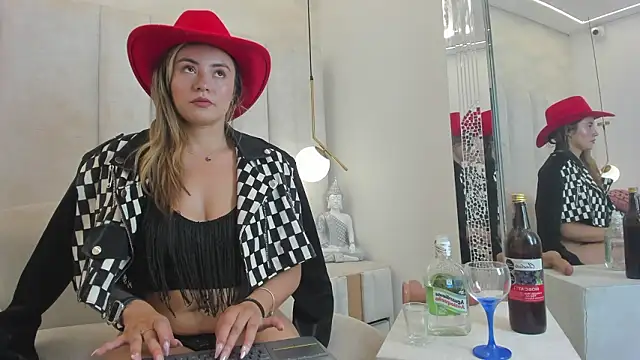 Snapshot of princes_roose chatting on March 28, 2026, 9:16 pm princes roose online show from March 28, 2026, 9:16 pm