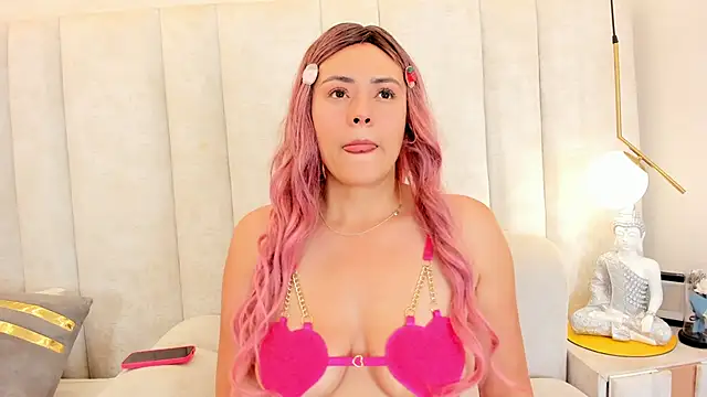 Snapshot of princes_roose chatting on April 6, 2026, 8:21 pm princes roose online show from April 6, 2026, 8:21 pm