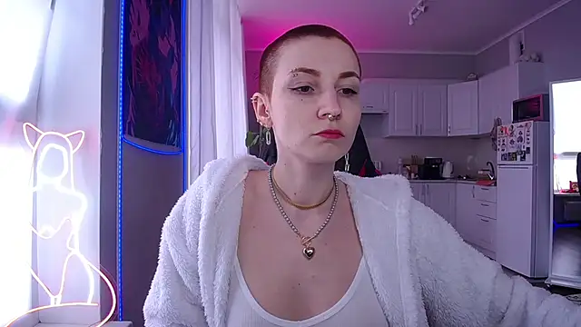 Snapshot of Hope_Foxter chatting on April 2, 2026, 7:37 am Hope Foxter online show from April 2, 2026, 7:37 am