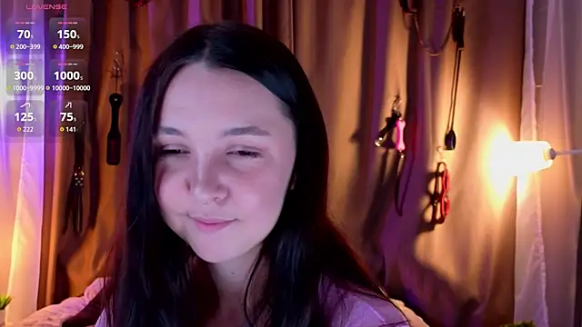 Snapshot of CindyBkitty chatting on July 11, 2026, 5:24 pm CindyBkitty online show from July 11, 2026, 5:24 pm