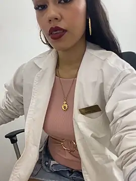 daniela-sexy online show from April 10, 2026, 2:02 pm