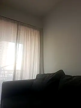 melucita online show from April 9, 2026, 9:32 pm