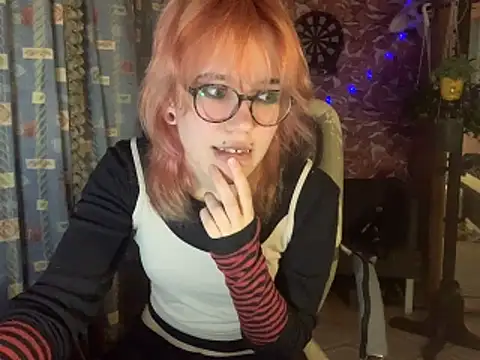 Snapshot of whiny_emo_boi chatting on April 9, 2026, 7:42 pm whiny emo boi online show from April 9, 2026, 7:42 pm