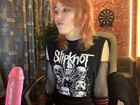 Snapshot of whiny_emo_boi chatting on April 15, 2026, 7:07 pm whiny emo boi online show from April 15, 2026, 7:07 pm